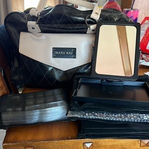 Mary Kay consultant bag